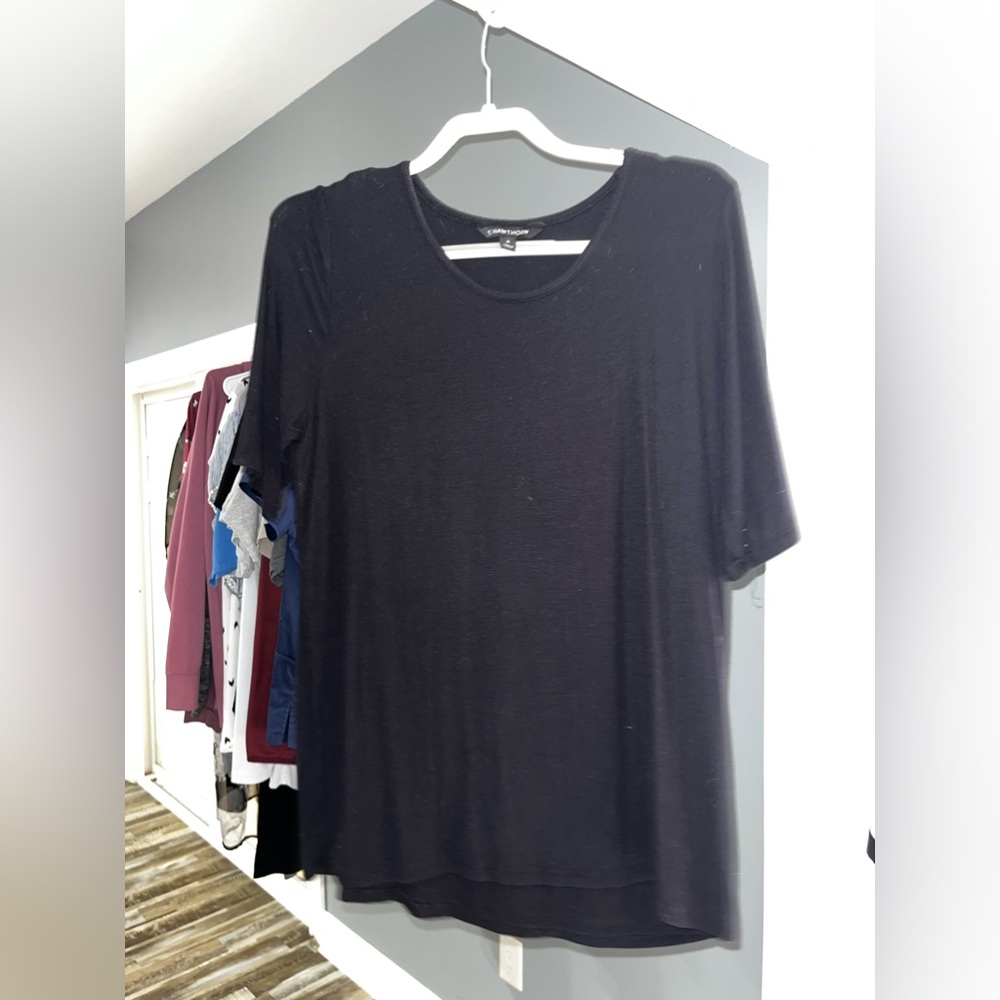 Black 1X short sleeved ribbed shirt